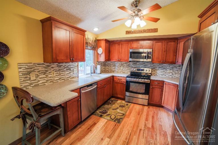 Hunters Circle - Residential