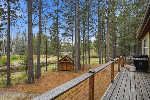 Tiny photo for 17179 Island Loop Way, Bend, OR 97707 (MLS # 220219786)