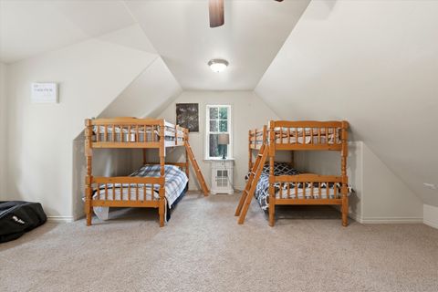 Tiny photo for 17179 Island Loop Way, Bend, OR 97707 (MLS # 220219786)