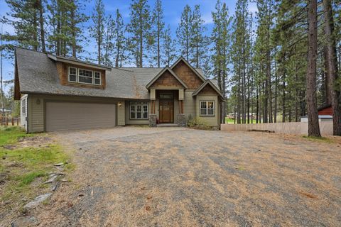 Tiny photo for 17179 Island Loop Way, Bend, OR 97707 (MLS # 220219786)