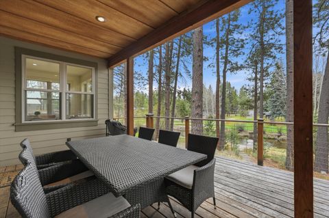 Tiny photo for 17179 Island Loop Way, Bend, OR 97707 (MLS # 220219786)