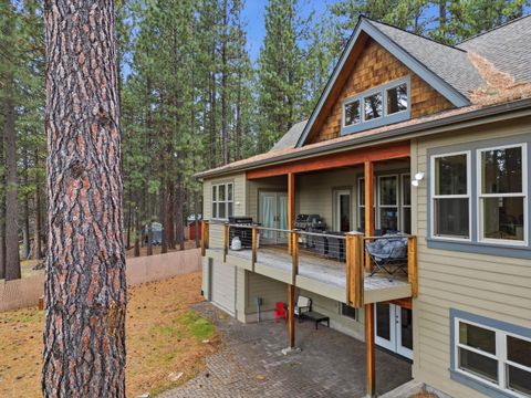 Tiny photo for 17179 Island Loop Way, Bend, OR 97707 (MLS # 220219786)