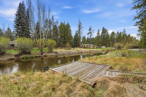 Tiny photo for 17179 Island Loop Way, Bend, OR 97707 (MLS # 220219786)