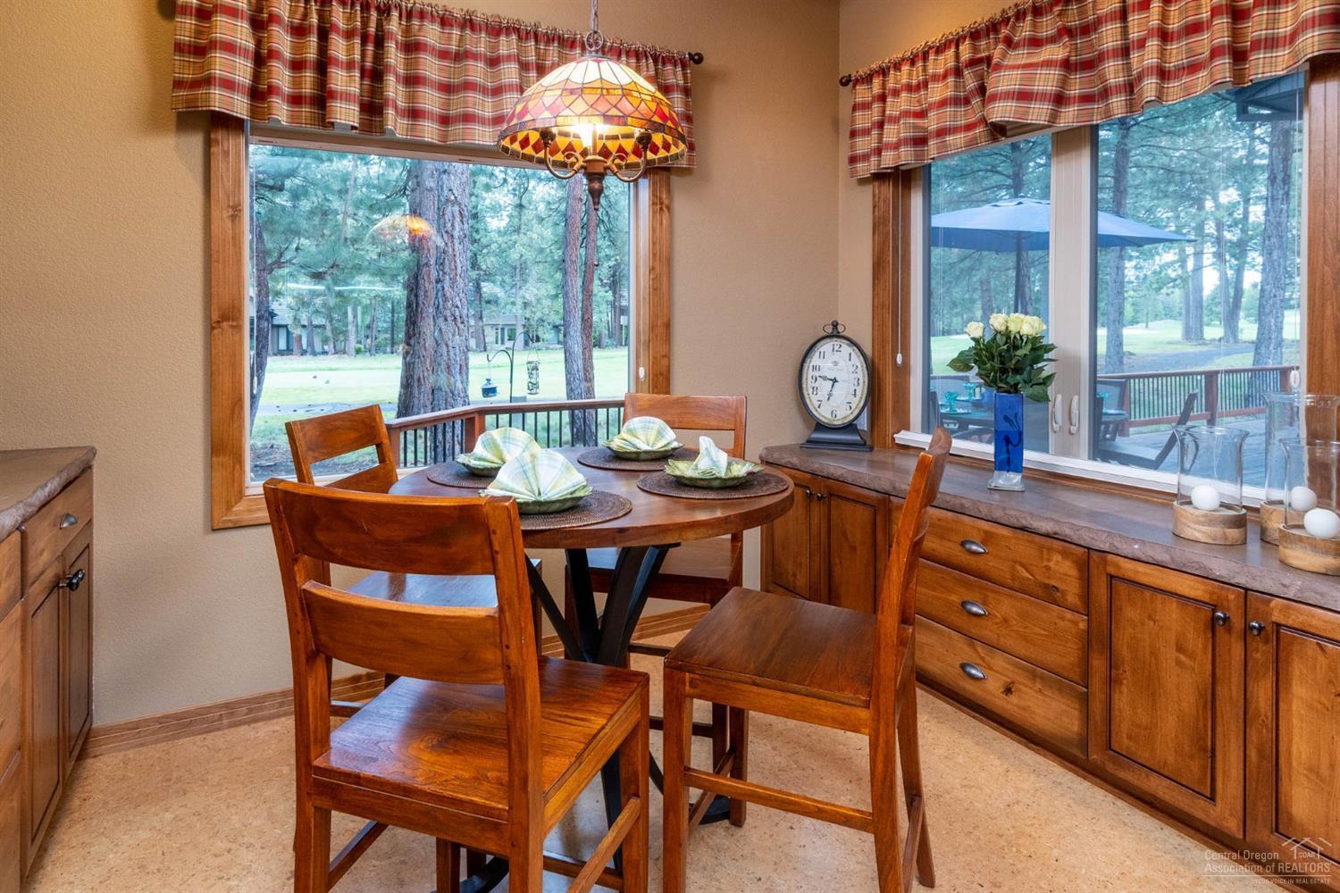 Broken Top - Residential