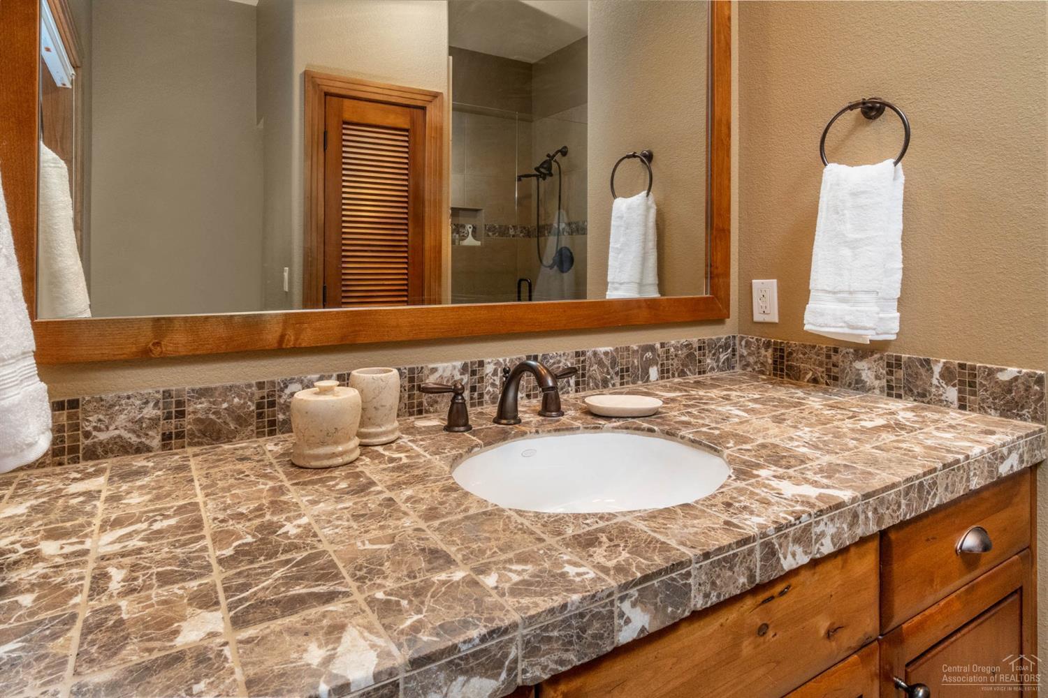 Broken Top - Residential