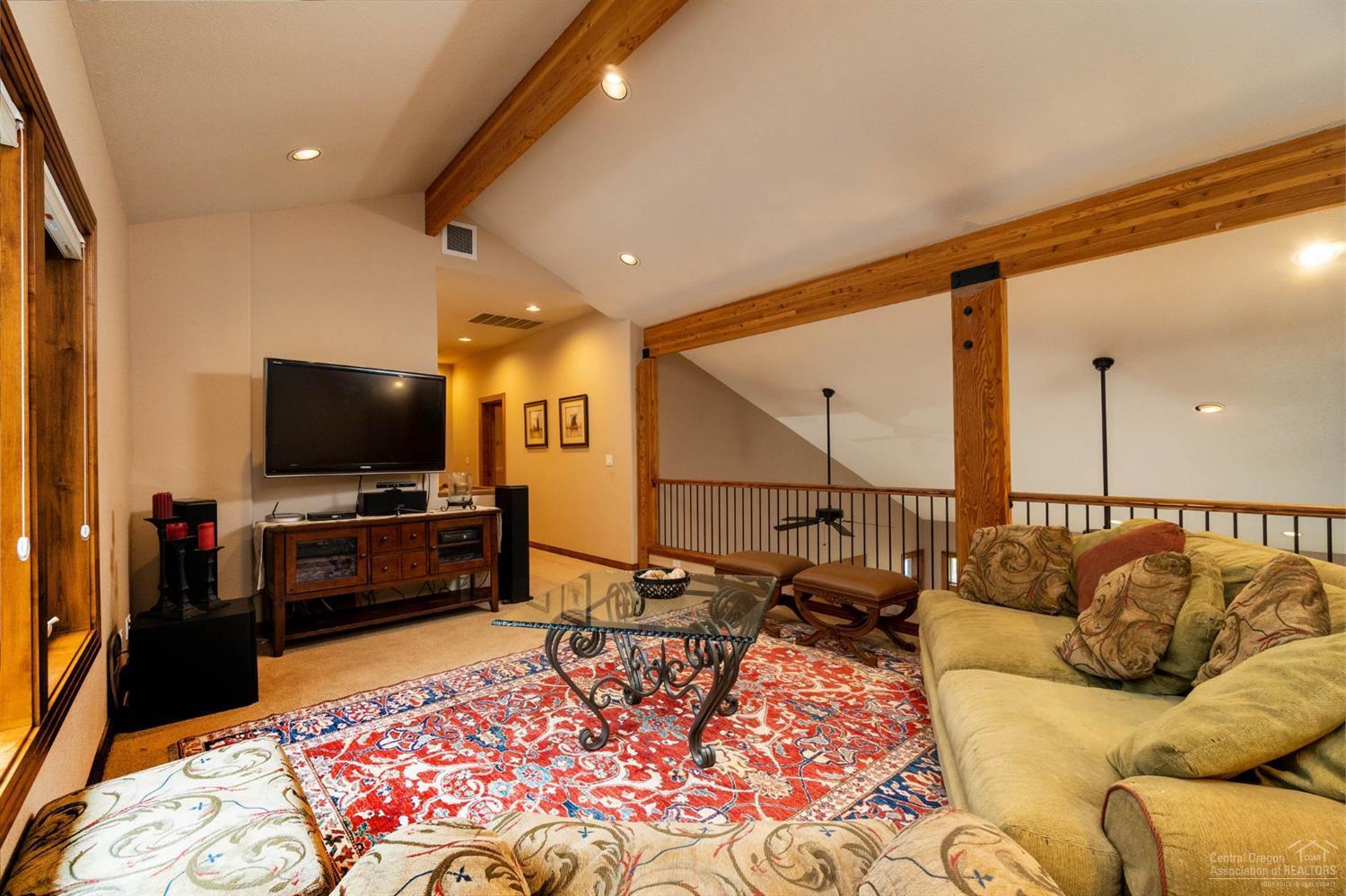 Broken Top - Residential