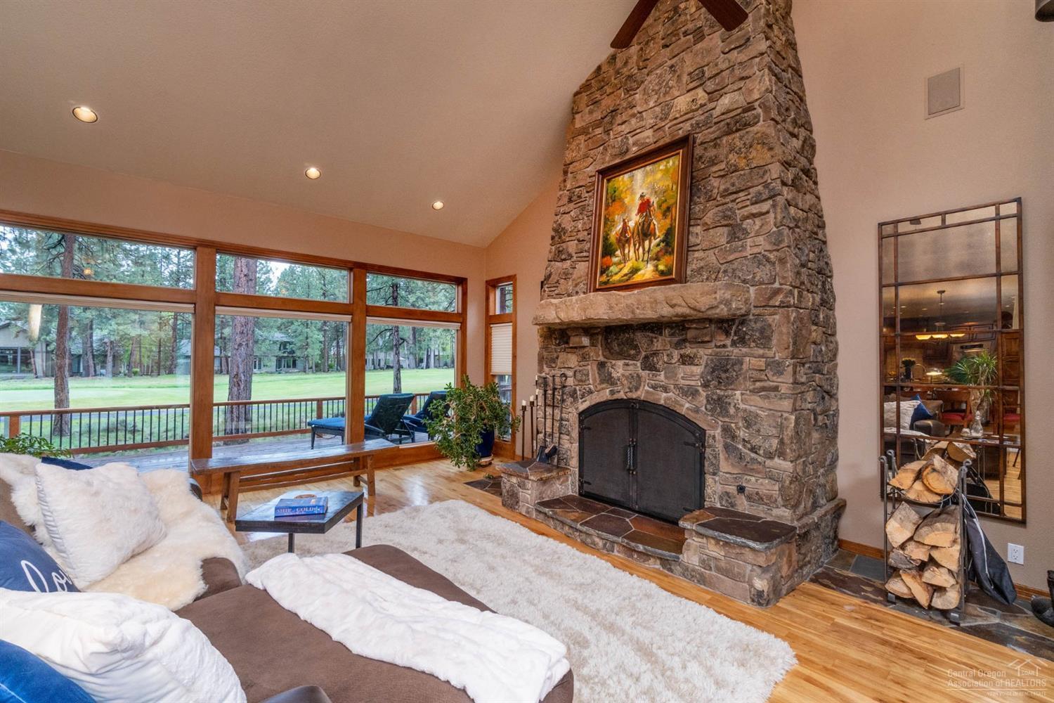 Broken Top - Residential