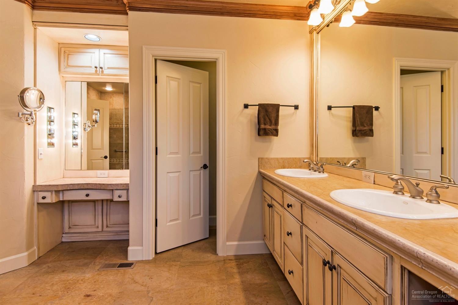 Aspen Lakes Golf Est - Residential