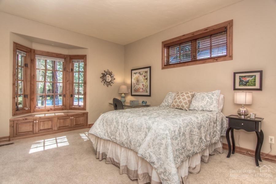 Broken Top - Residential