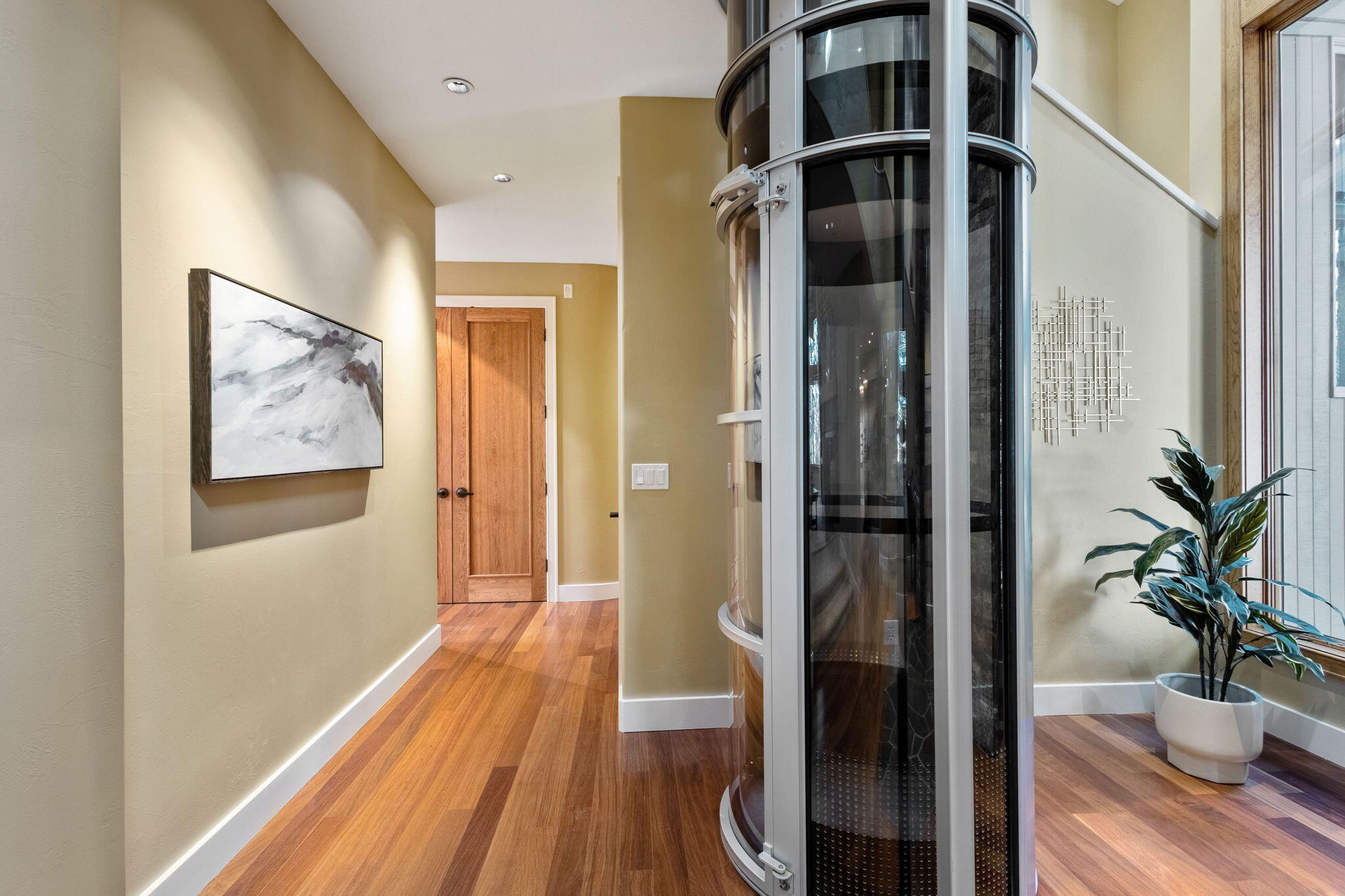 Broken Top - Residential