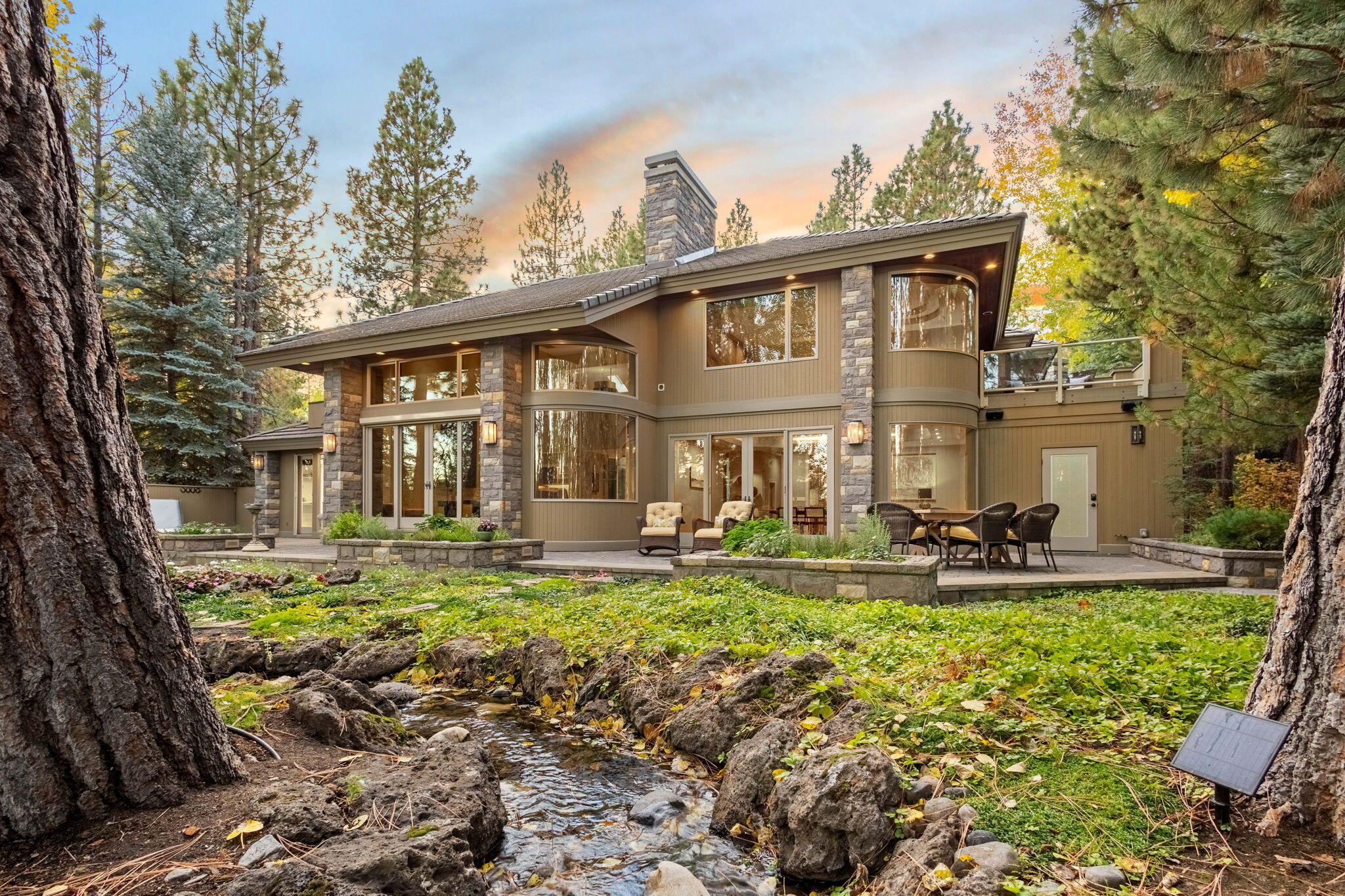 Broken Top - Residential