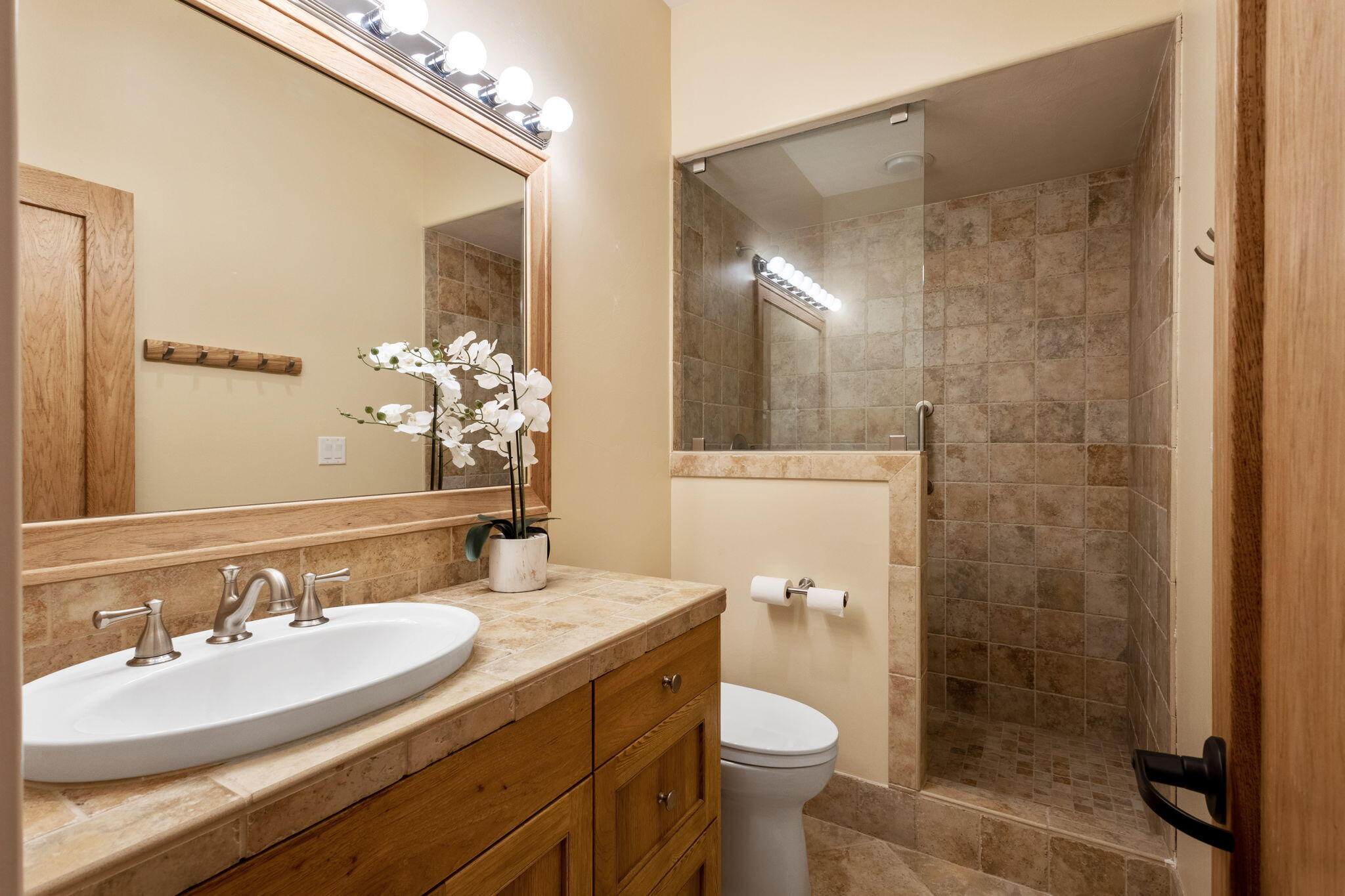 Broken Top - Residential