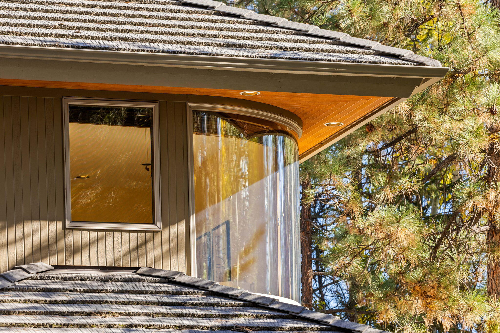 Broken Top - Residential