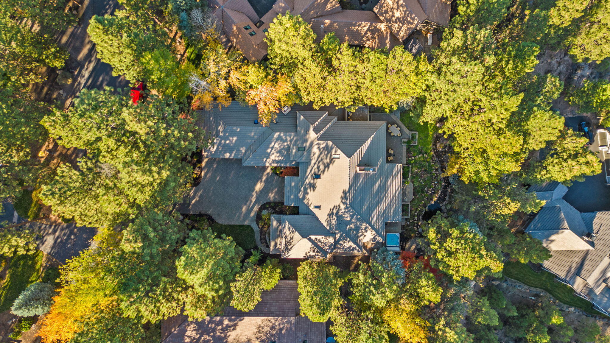 Broken Top - Residential