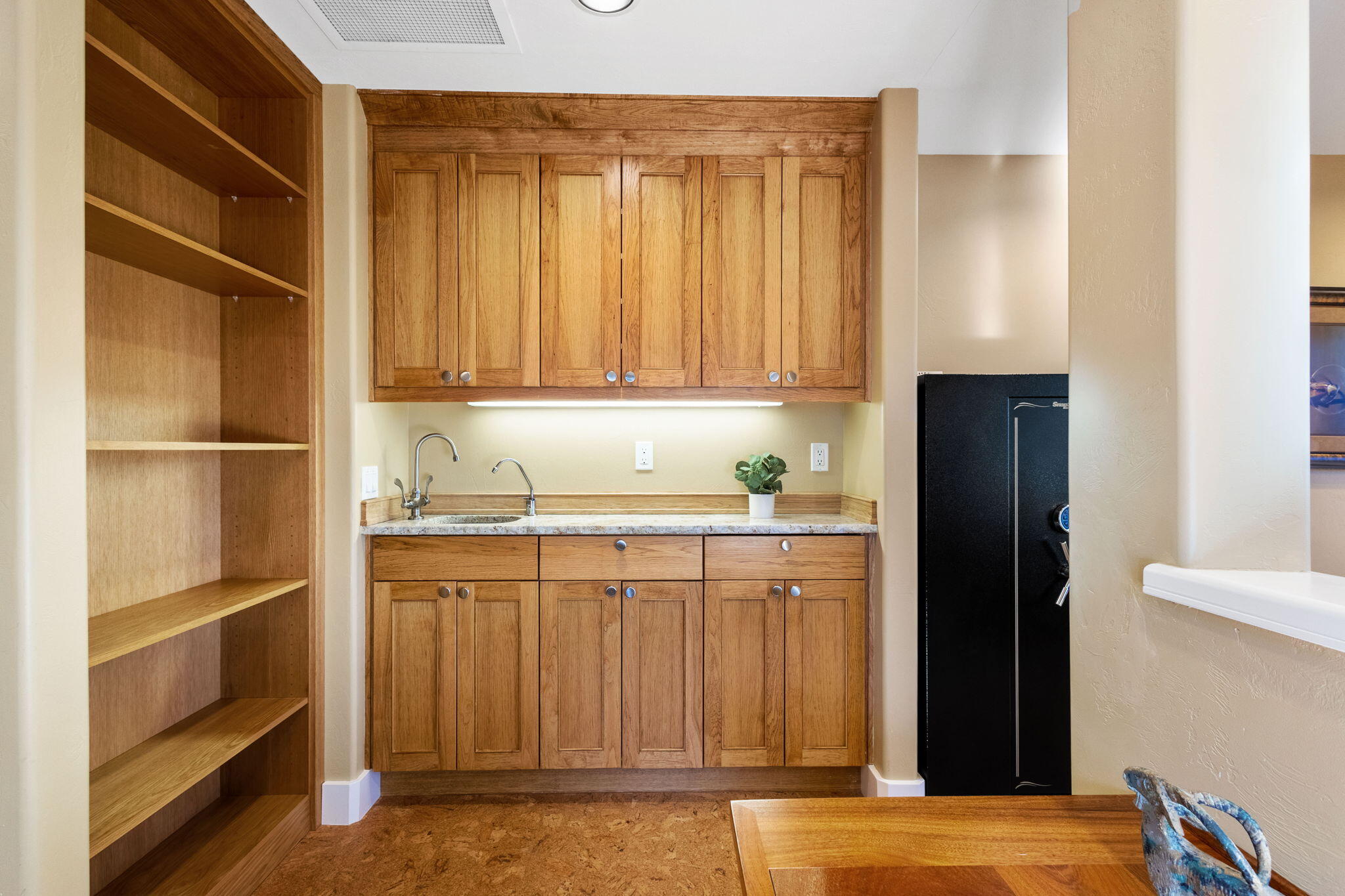 Broken Top - Residential