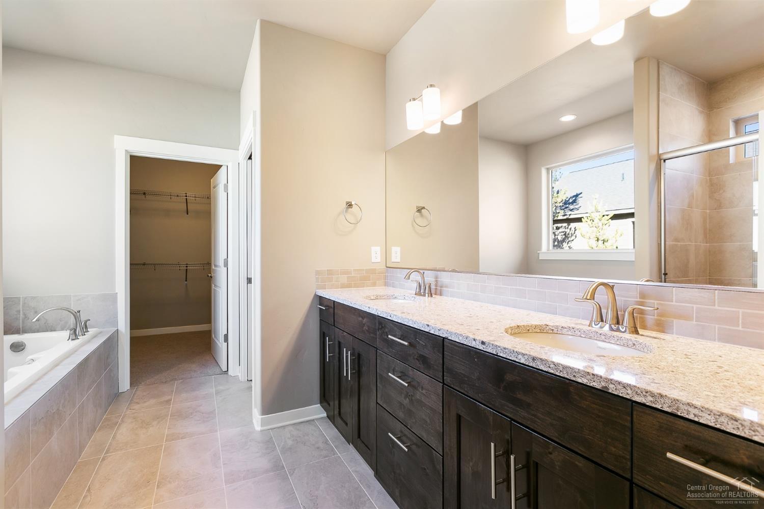 Crescent Creek - Residential