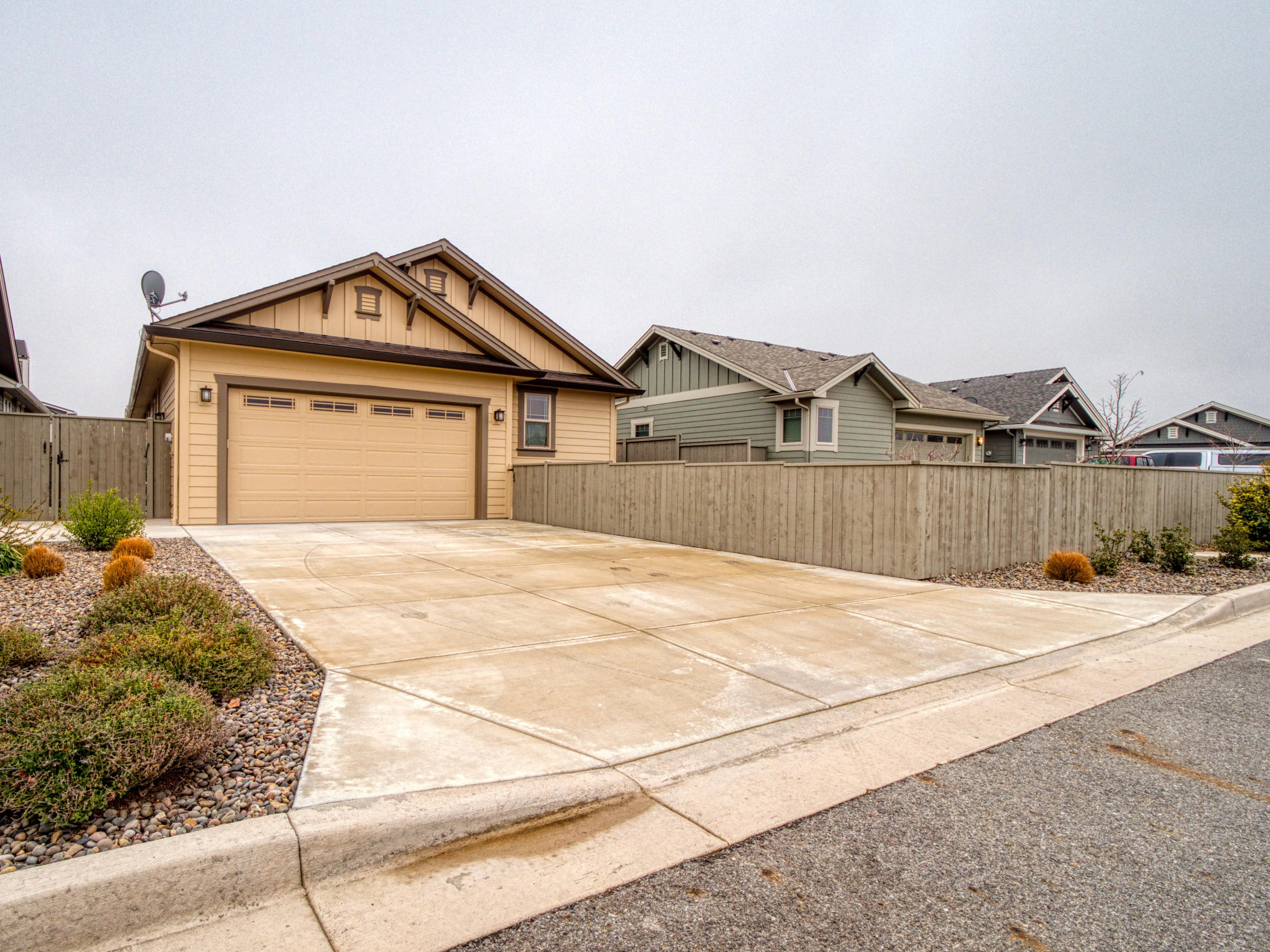 Summerfield At South East Park Phase 9 - Residential