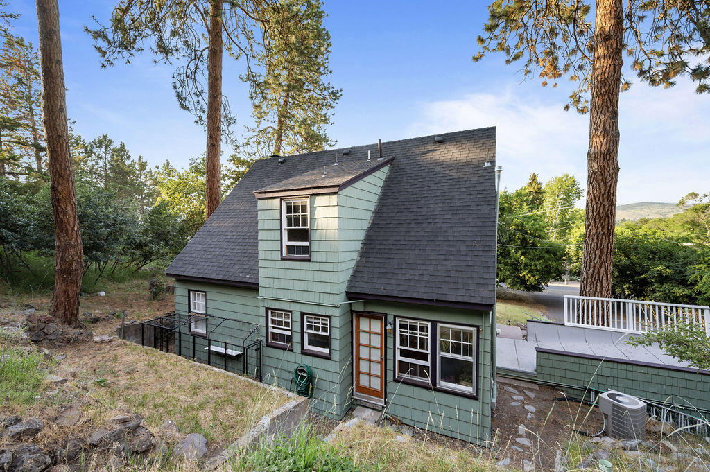 Lake Shore Gardens - Residential