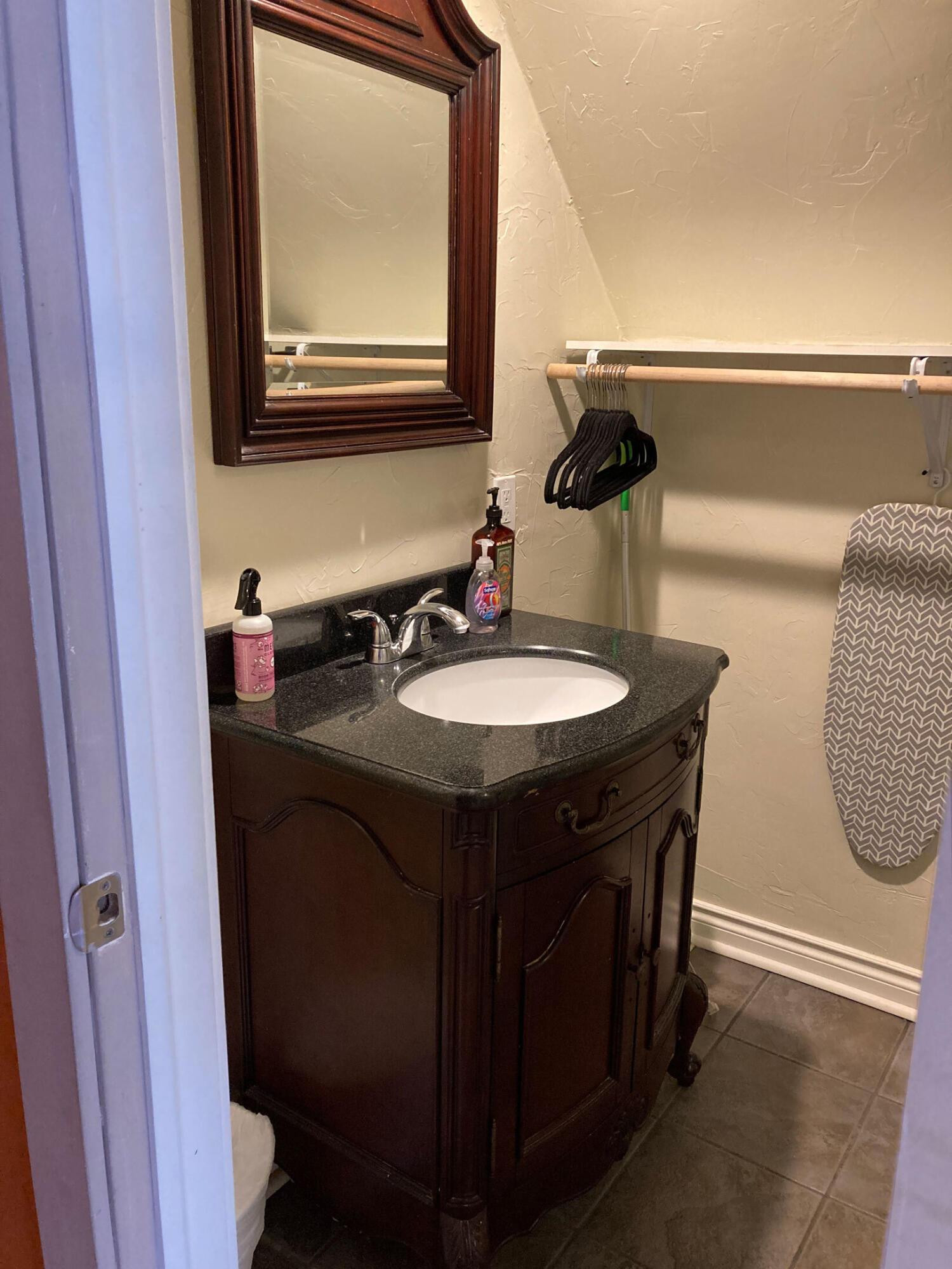 Lake Shore Gardens - Residential