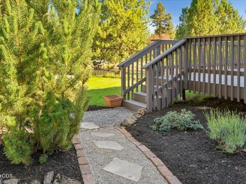 Tiny photo for 61170 Ferguson Road, Bend, OR 97702 (MLS # 220223550)