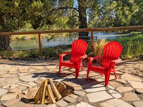 Tiny photo for 61170 Ferguson Road, Bend, OR 97702 (MLS # 220223550)