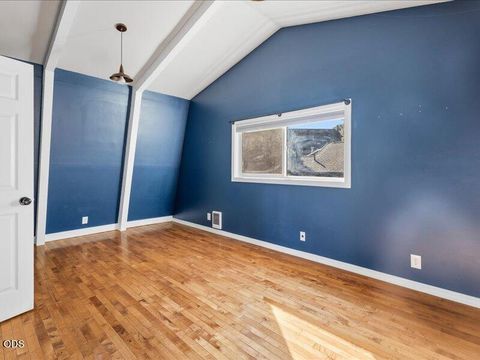 Tiny photo for 61170 Ferguson Road, Bend, OR 97702 (MLS # 220223550)