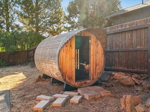 Tiny photo for 61170 Ferguson Road, Bend, OR 97702 (MLS # 220223550)