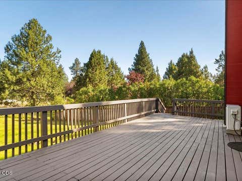 Tiny photo for 61170 Ferguson Road, Bend, OR 97702 (MLS # 220223550)