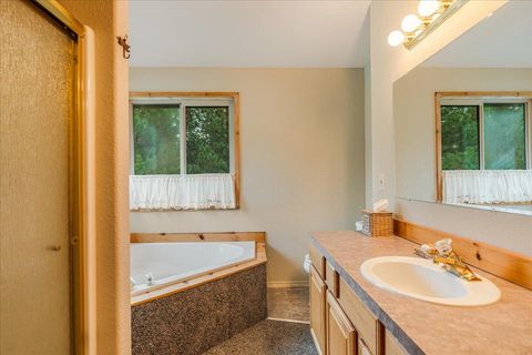 Tiny photo for 152038 Conestoga Road, La Pine, OR 97739 (MLS # 220211486)