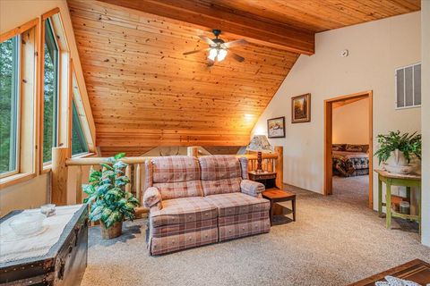 Tiny photo for 152038 Conestoga Road, La Pine, OR 97739 (MLS # 220211486)