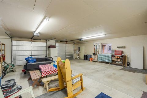 Tiny photo for 152038 Conestoga Road, La Pine, OR 97739 (MLS # 220211486)