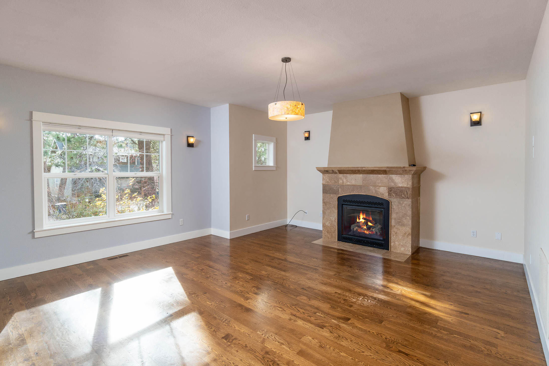 Bonne Home - Residential