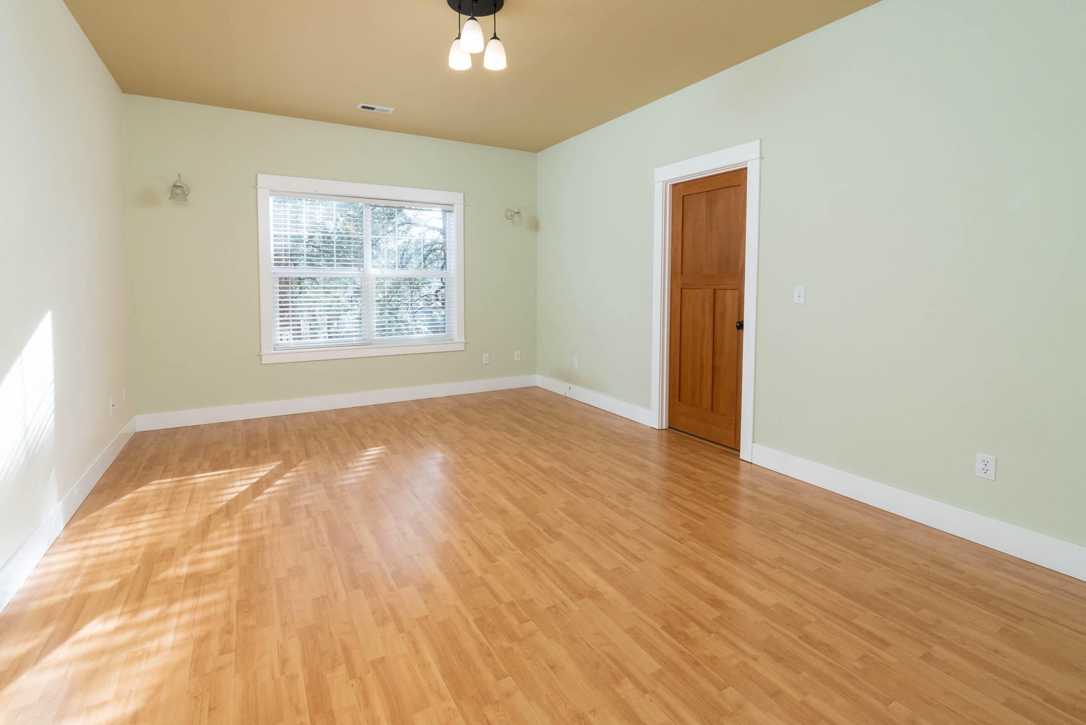 Bonne Home - Residential