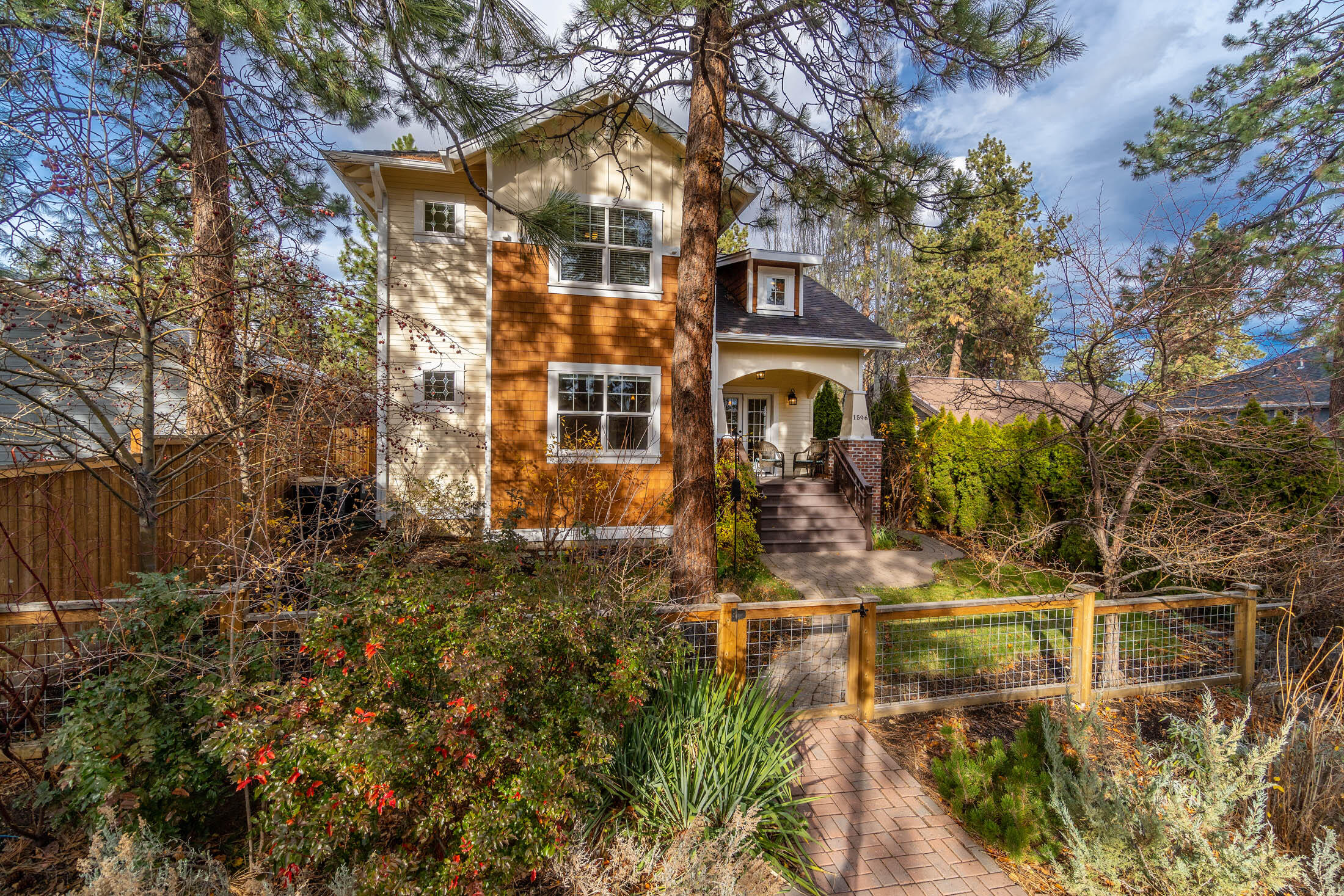 Bonne Home - Residential