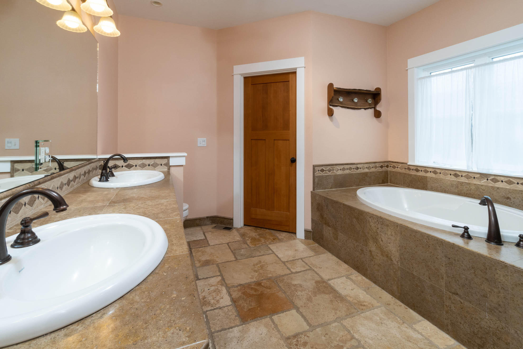 Bonne Home - Residential