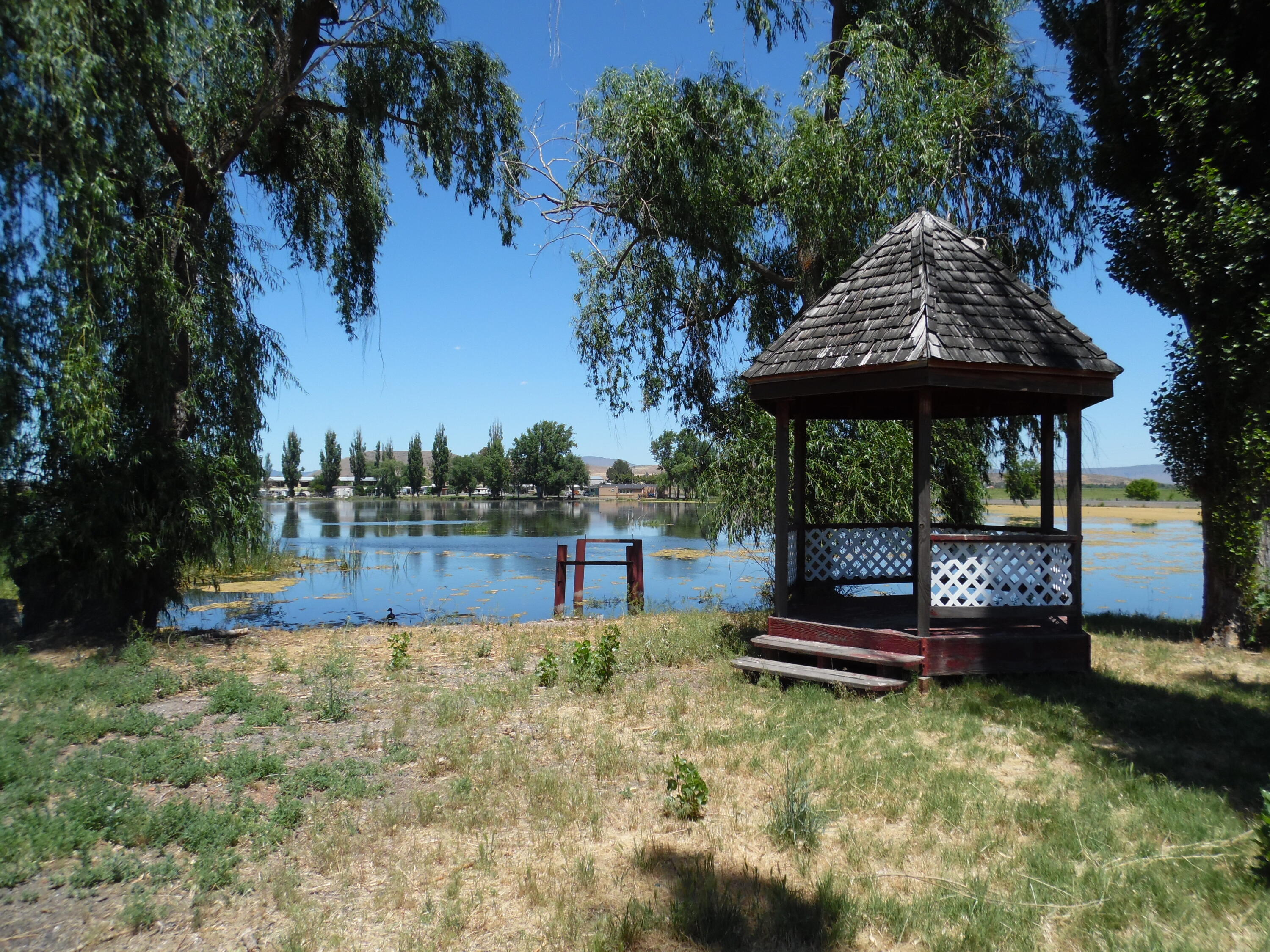 Henley Acres - Residential