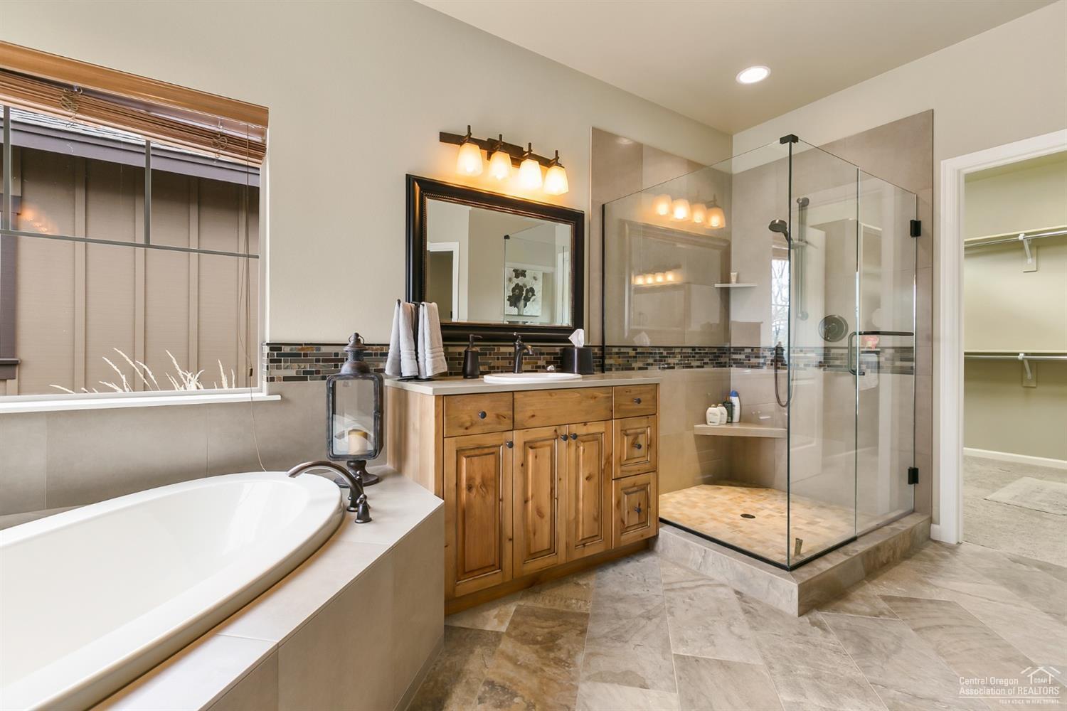 Eagle Crest - Residential