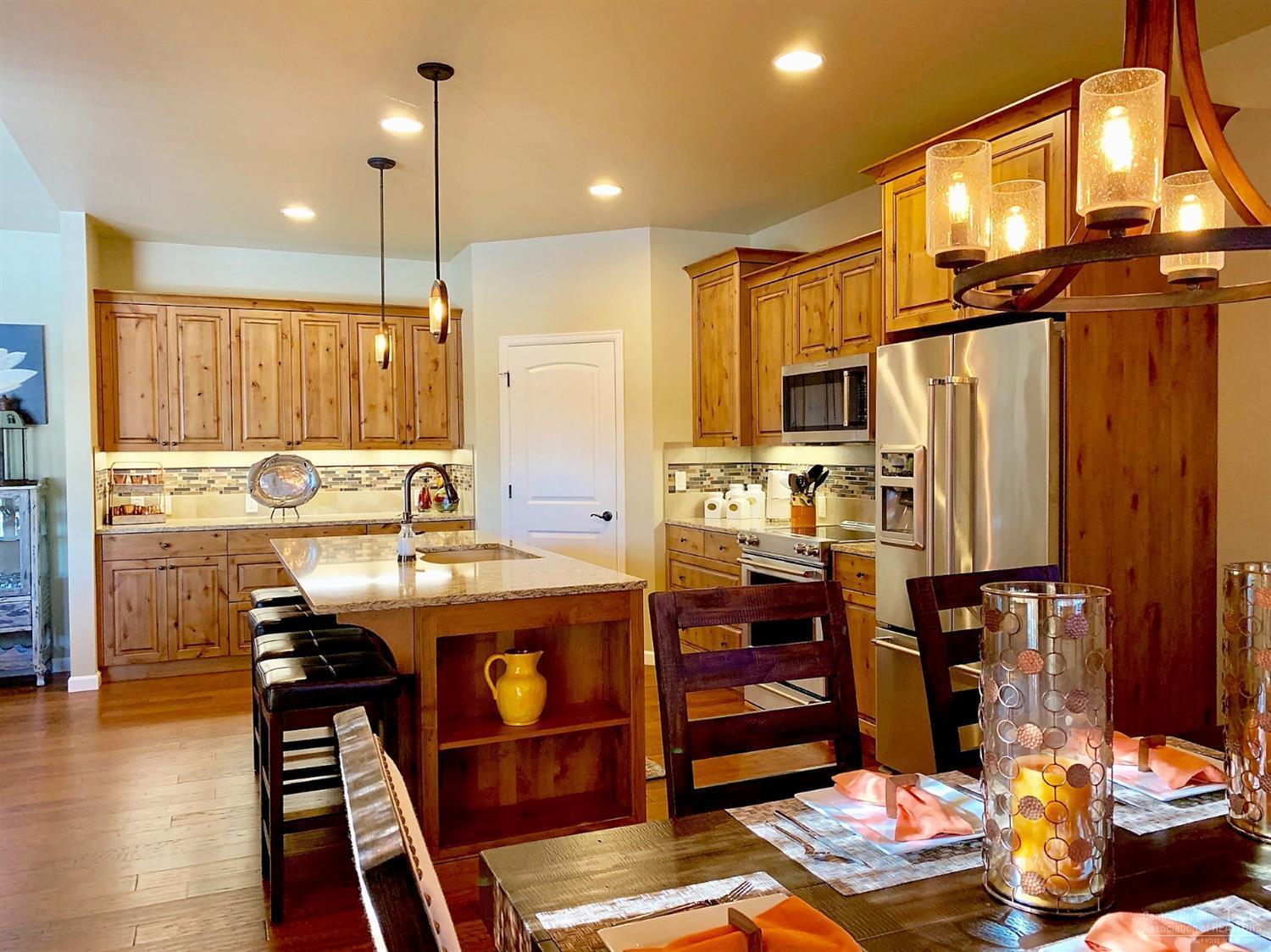 Eagle Crest - Residential