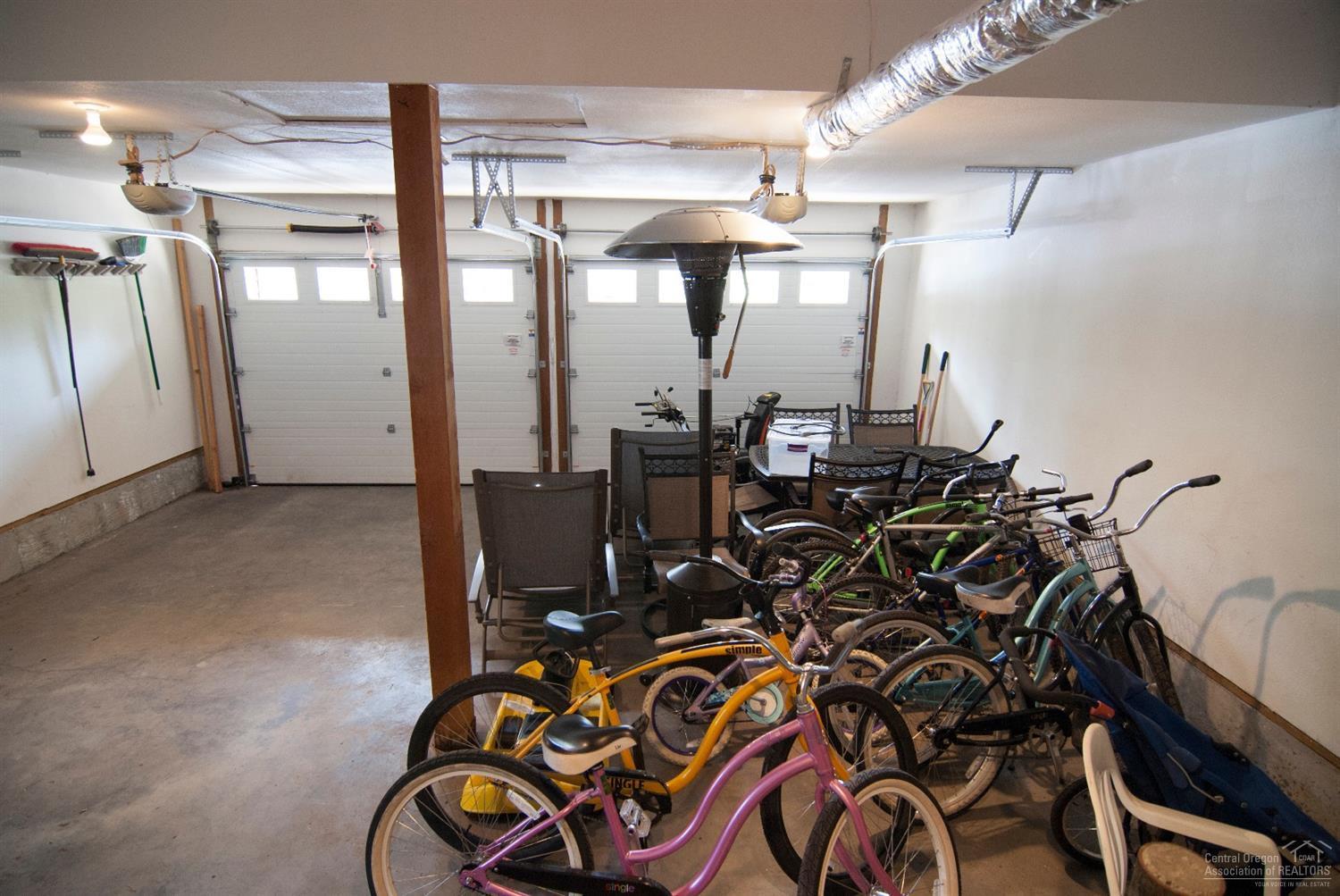 Fairway Crest Village - Residential