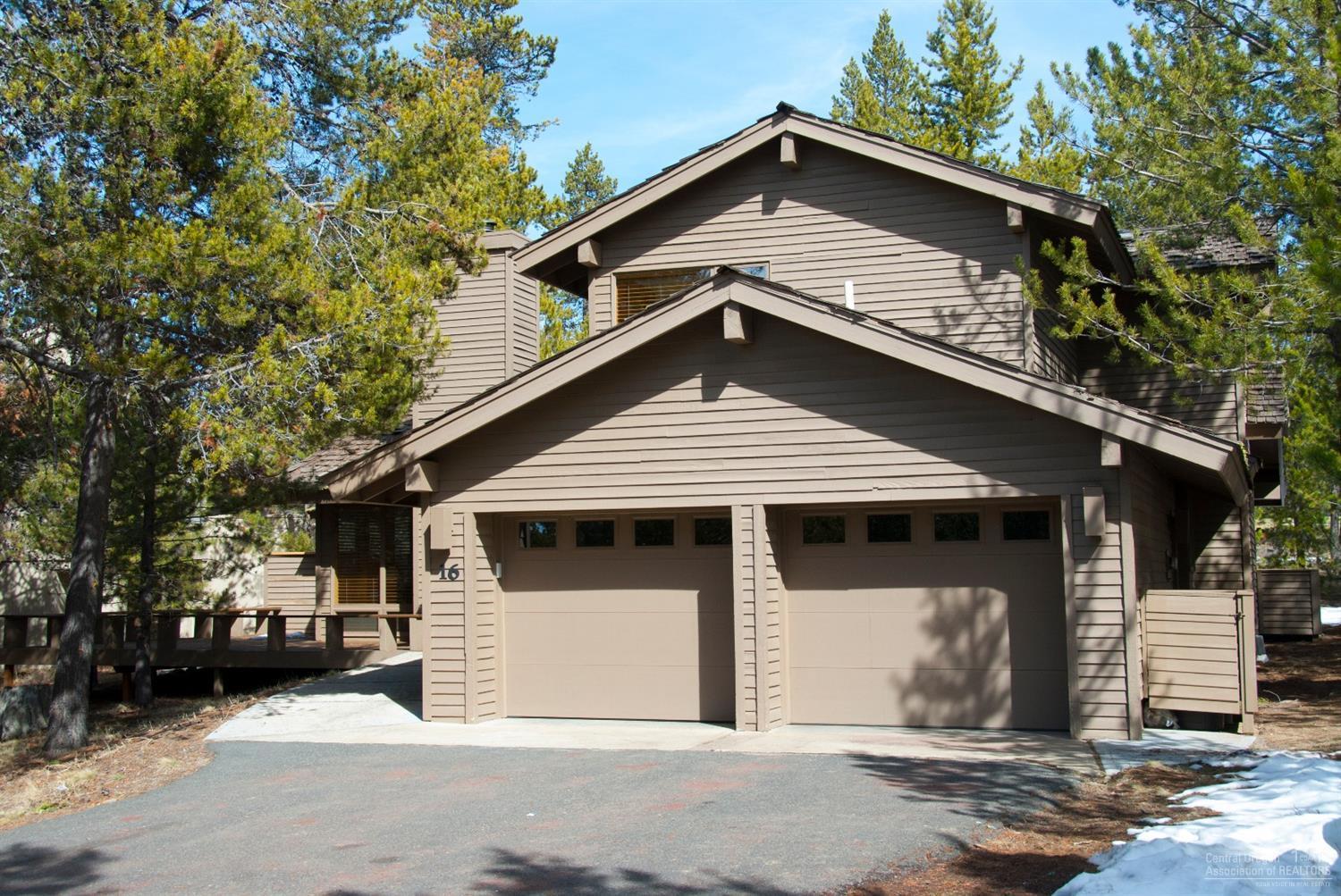 Fairway Crest Village - Residential