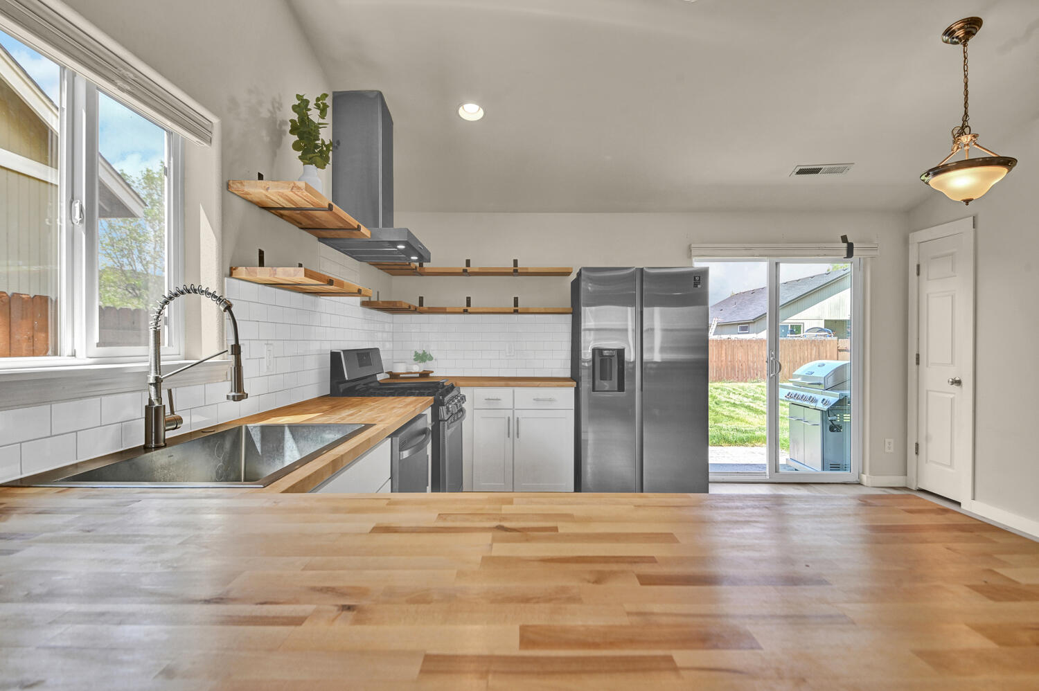 Carly Meadows - Residential