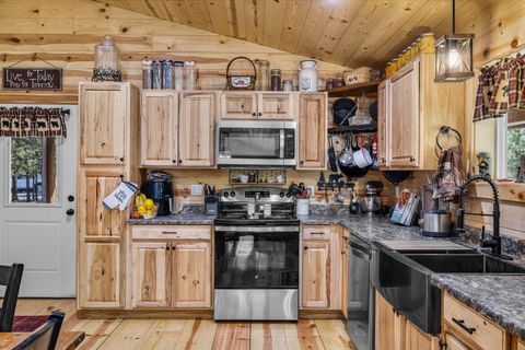 Tiny photo for 11963 Beechwood Drive, La Pine, OR 97739 (MLS # 220214934)