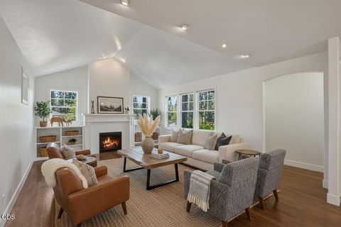 Tiny photo for 19128 Park Commons Drive, Bend, OR 97703 (MLS # 220222958)