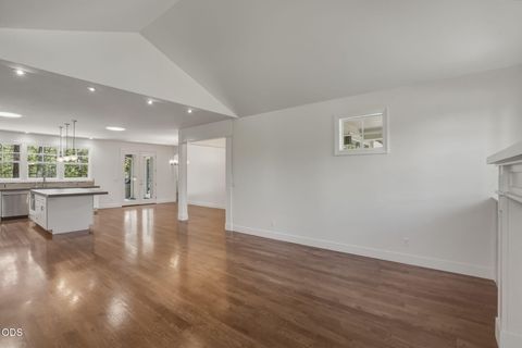 Tiny photo for 19128 Park Commons Drive, Bend, OR 97703 (MLS # 220222958)