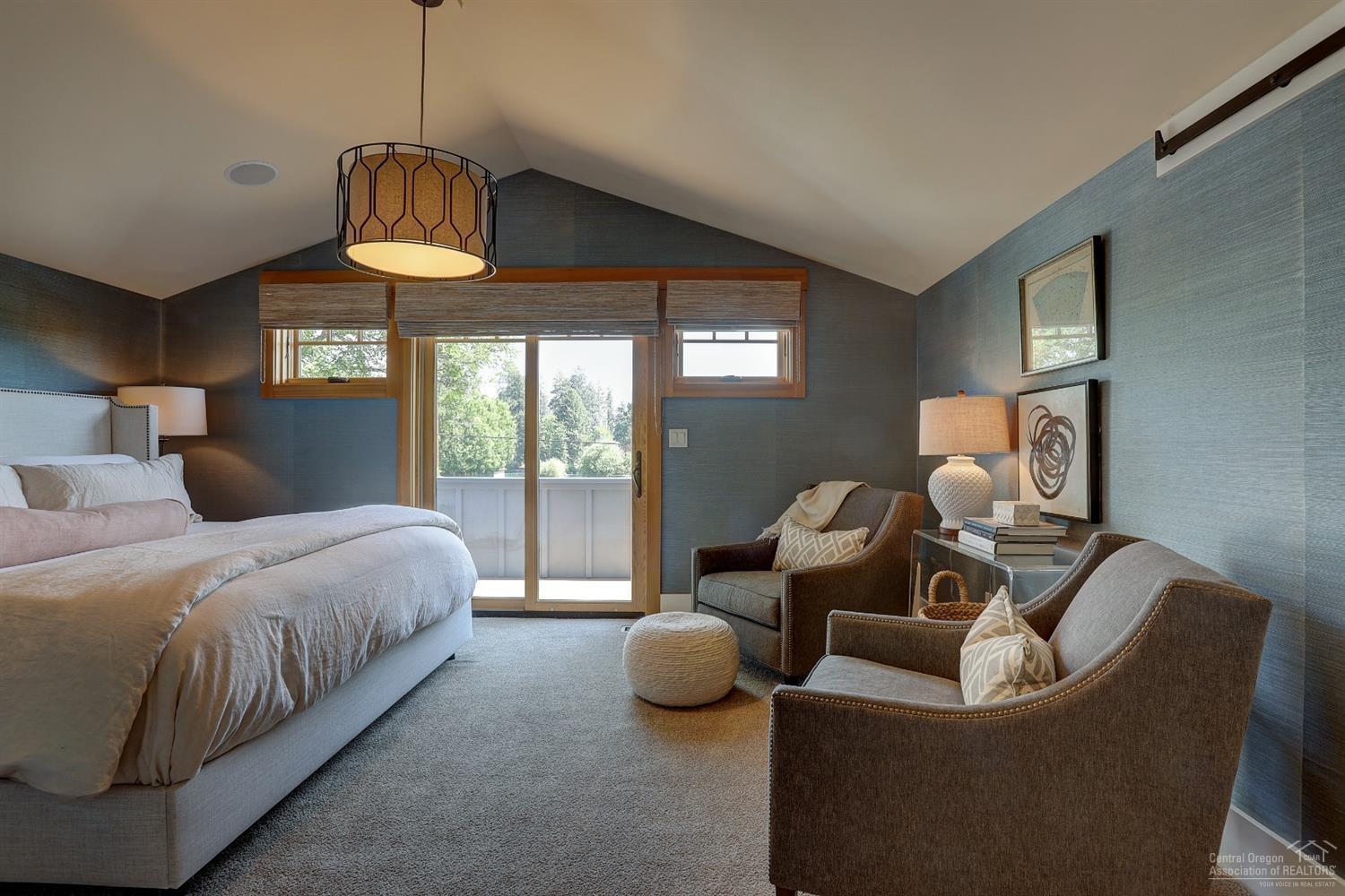 Boulevard - Residential