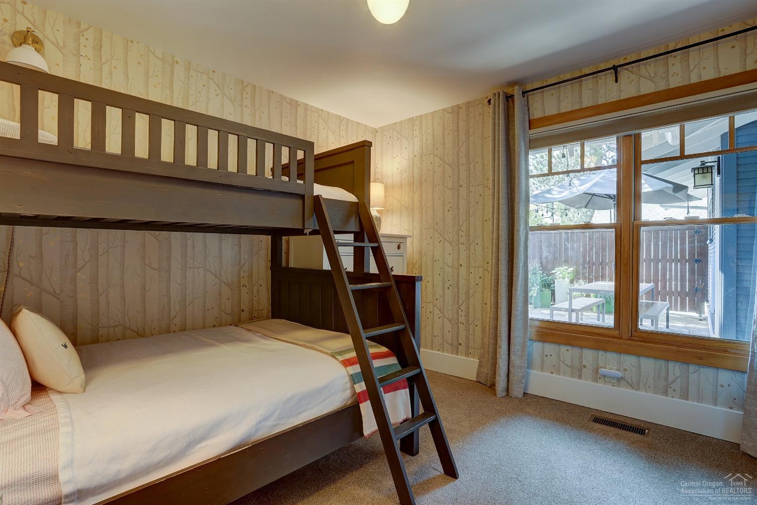 Boulevard - Residential