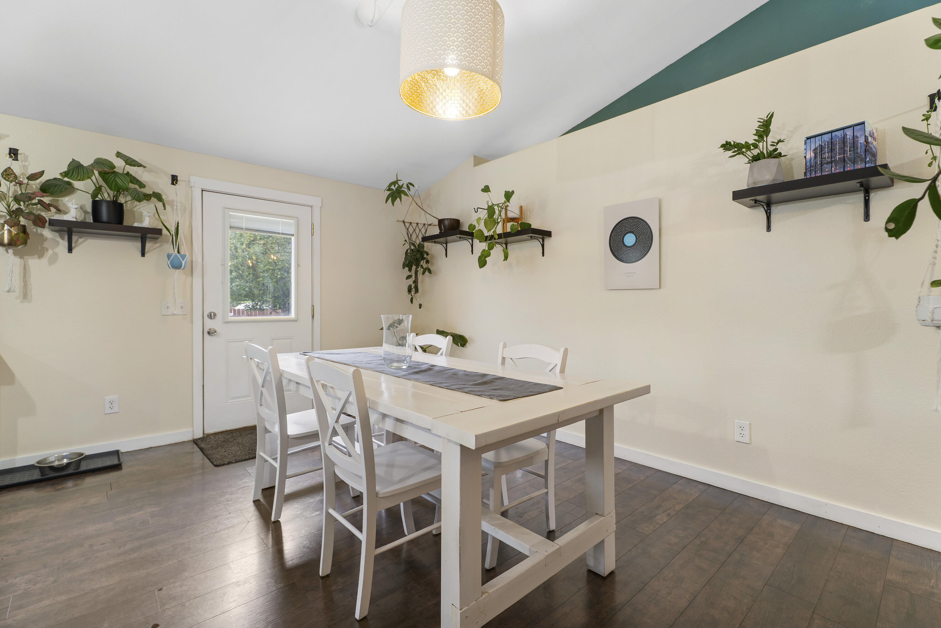 Bella Vista - Residential