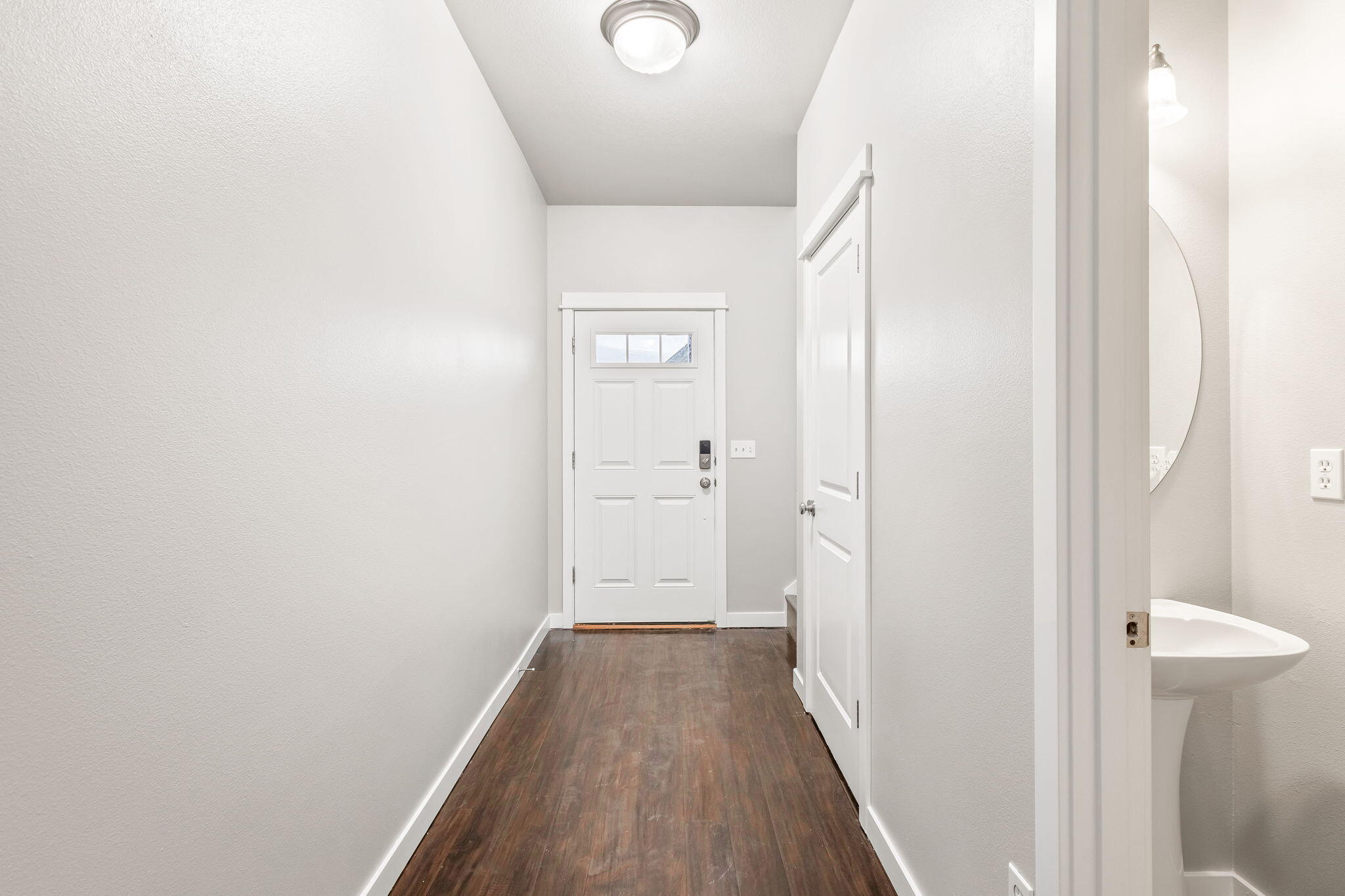 2914 NE Jackdaw Drive