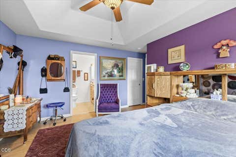 Tiny photo for 2360 Evan Way, Central Point, OR 97502 (MLS # 220227233)