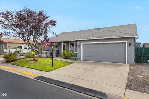 Tiny photo for 2360 Evan Way, Central Point, OR 97502 (MLS # 220227233)